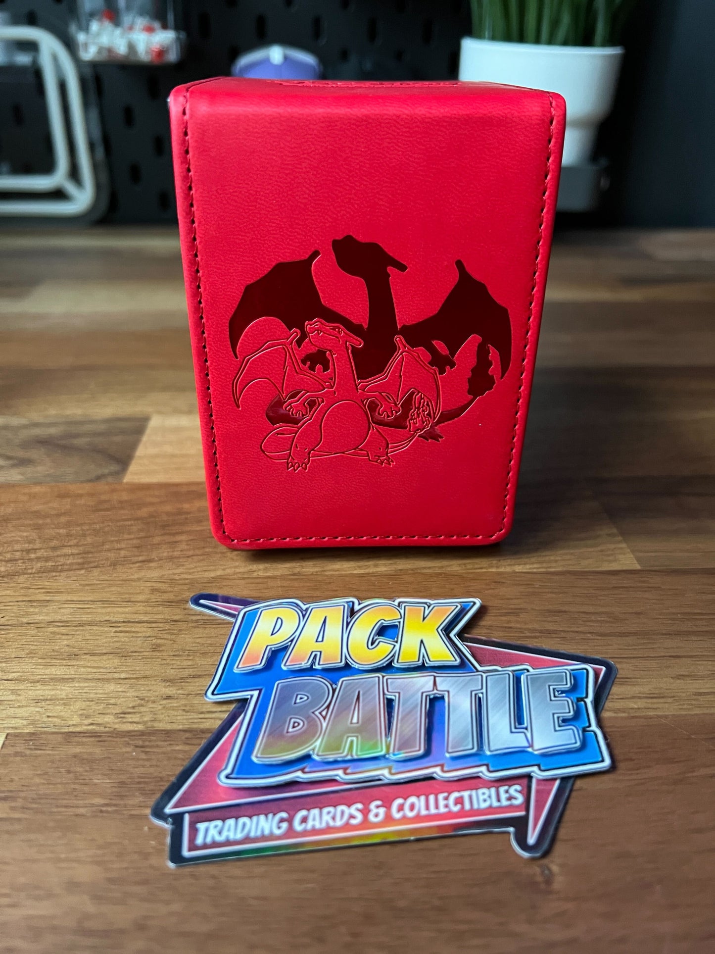 Charizard Alcove Flip Deck Box